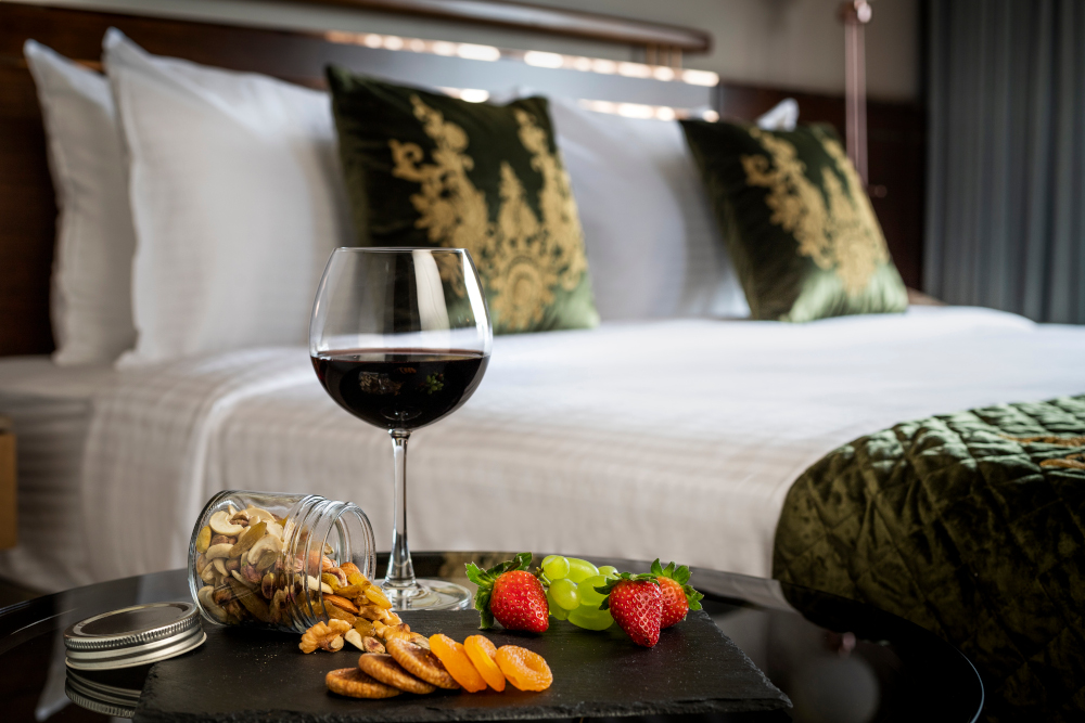 luxury hotels in candolim goa